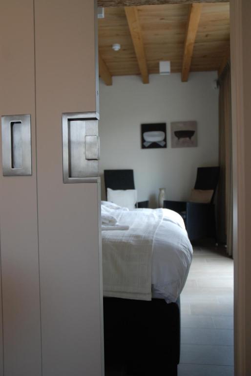 B&B Leendershoeve In Heusden Asten Room photo